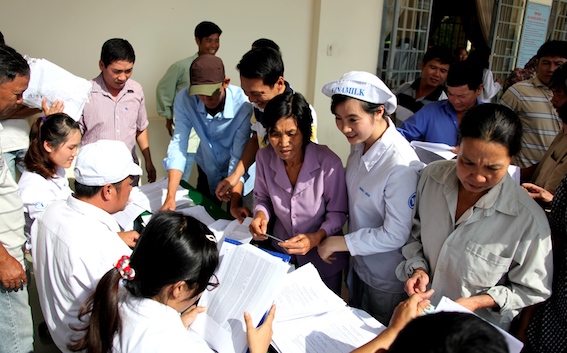 [-]Phát[-]triển[-]bền[-]vững[-]là[-]nền[-]tảng[-]phát[-]triển[-]cho[-]mọi[-]thành[-]phần